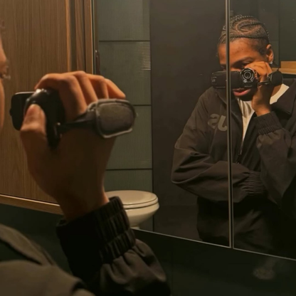 T.O.S • Filmadora retrô