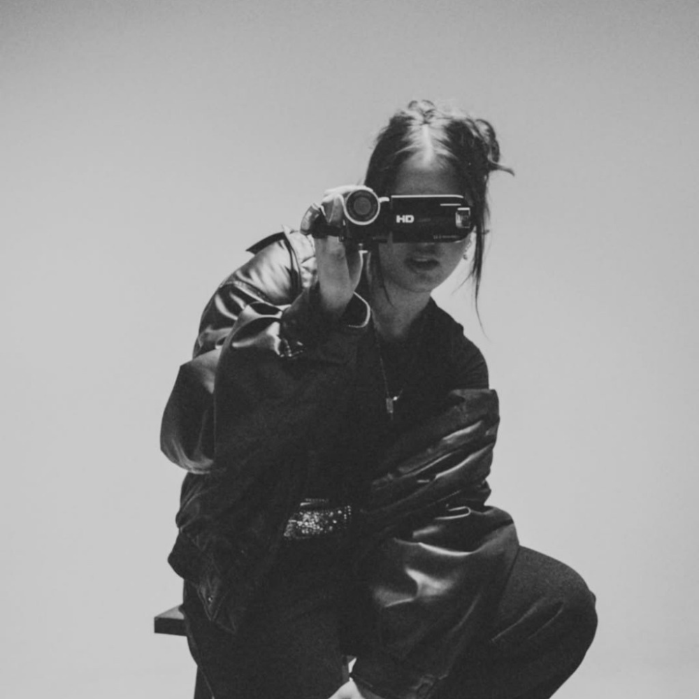 T.O.S • Filmadora retrô