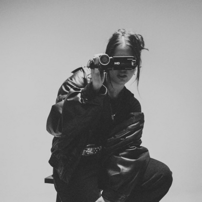 T.O.S • Filmadora retrô